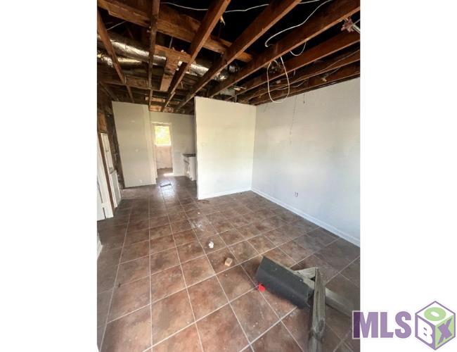 15644 Tiger Bend Road St. George, LA 70817 - Photo 3 of 23 Unit A