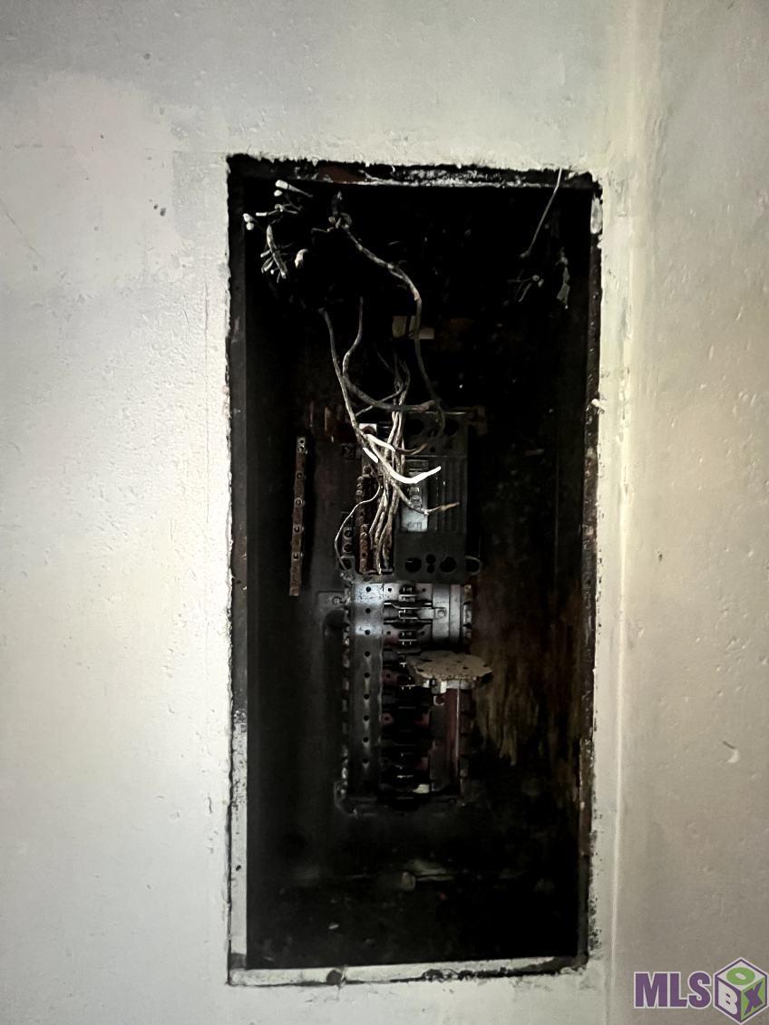 15644 Tiger Bend Road St. George, LA 70817 - Photo 8 of 23 Unit A