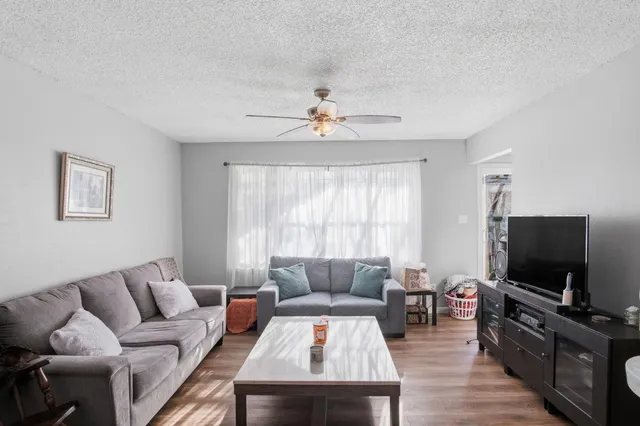 $460,000 | 1436 Montclair Drive, Modesto, CA 95350