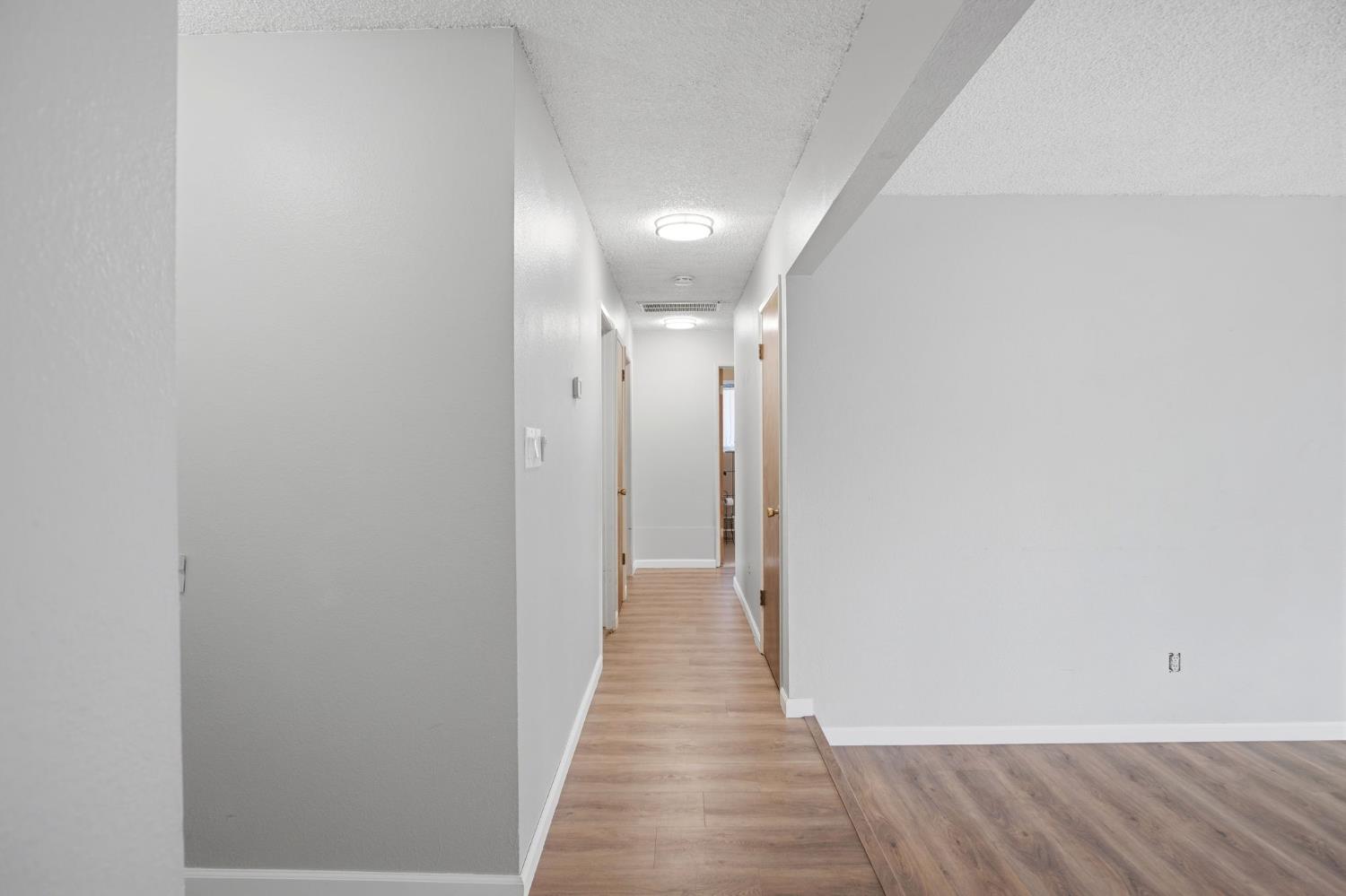 1436 Montclair Drive Modesto, CA 95350 - Photo 19 of 29 a view of a hallway