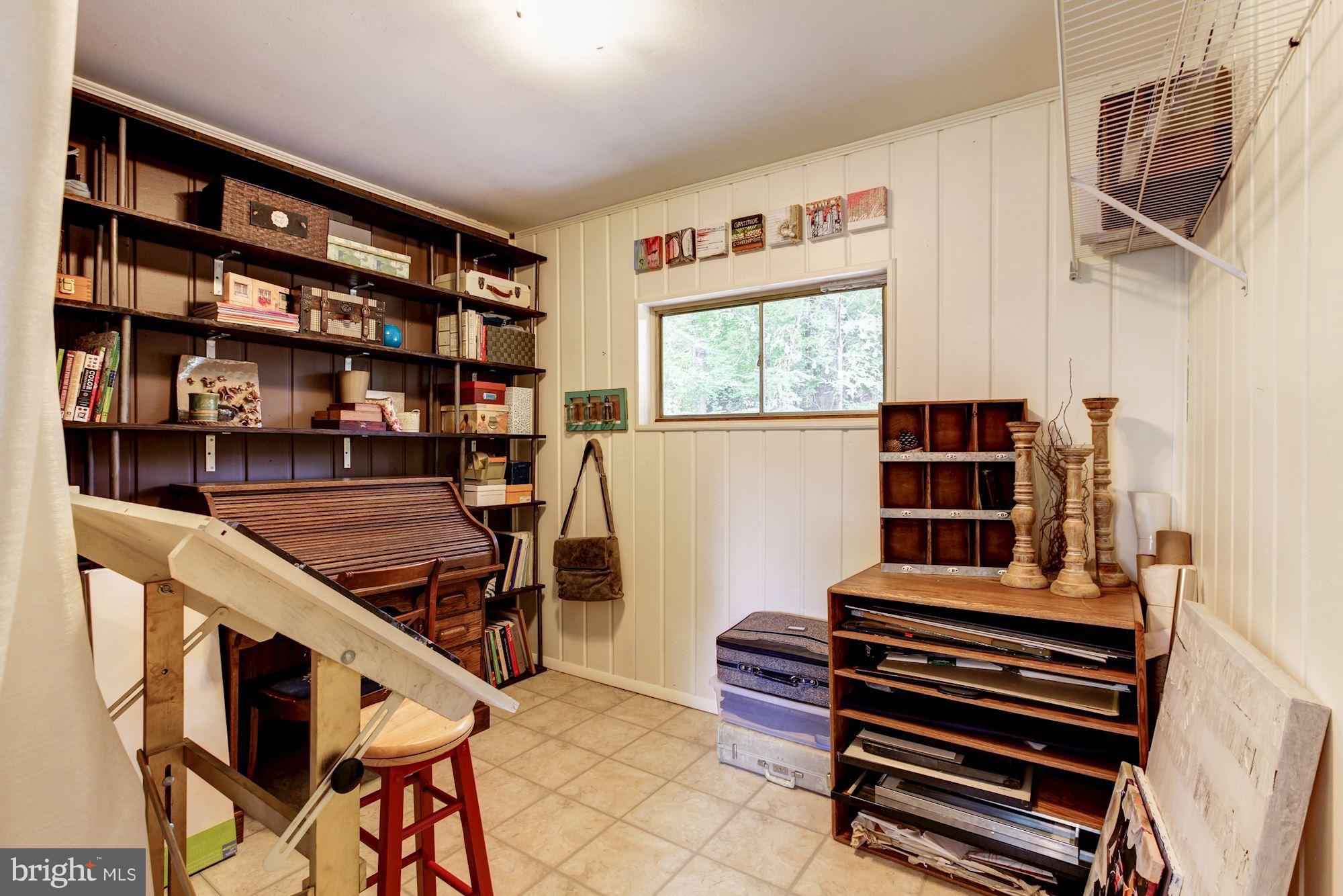 4207 Dahill Road Silver Spring, MD 20906 - Photo 17 of 30 Craftroom