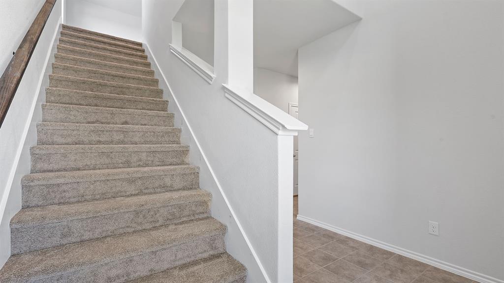 138 Mojave Road Boyd, TX 76023 - Photo 19 of 40 a view of entryway