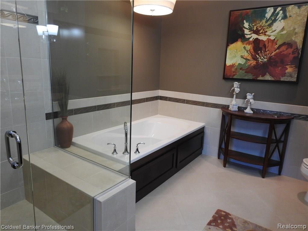 4051 Pne Rdg Drive, Unit 39 Dryden, MI 48428 - Photo 16 of 34 DSCN0198.JPG