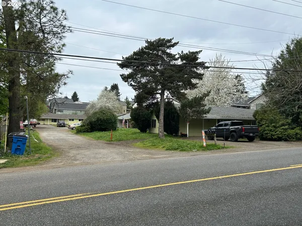 $1,195,000 | 5220 Northeast 42nd Circle, Vancouver, WA 98661