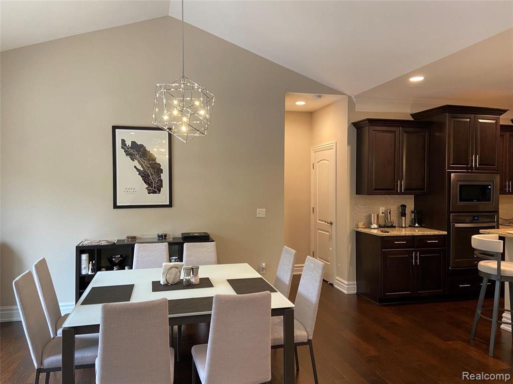 3712 McComb Drive Rochester Hills, MI 48307 - Photo 25 of 29