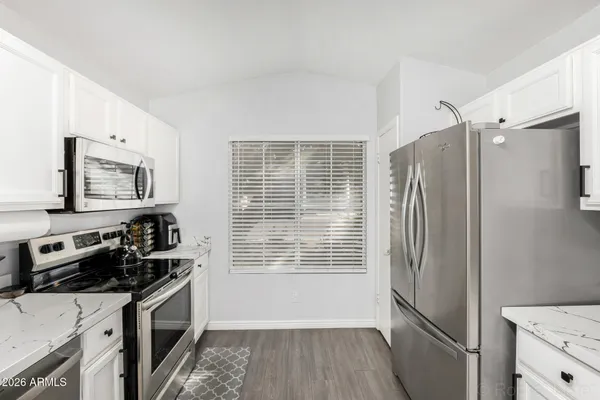 $2,100 | 10420 West Reade Avenue, Glendale, AZ 85307