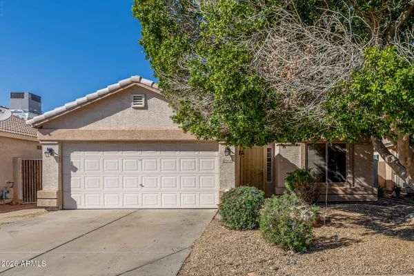 $2,100 | 10420 West Reade Avenue, Glendale, AZ 85307