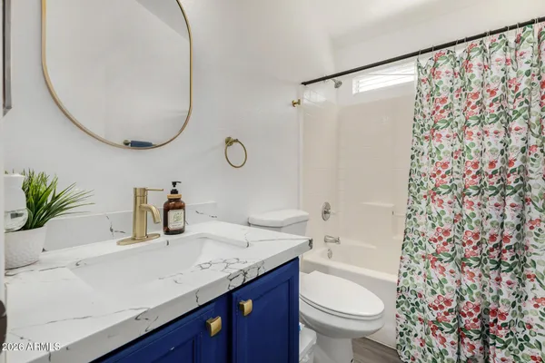 $2,100 | 10420 West Reade Avenue, Glendale, AZ 85307