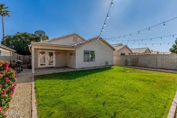 $2,100 | 10420 West Reade Avenue, Glendale, AZ 85307