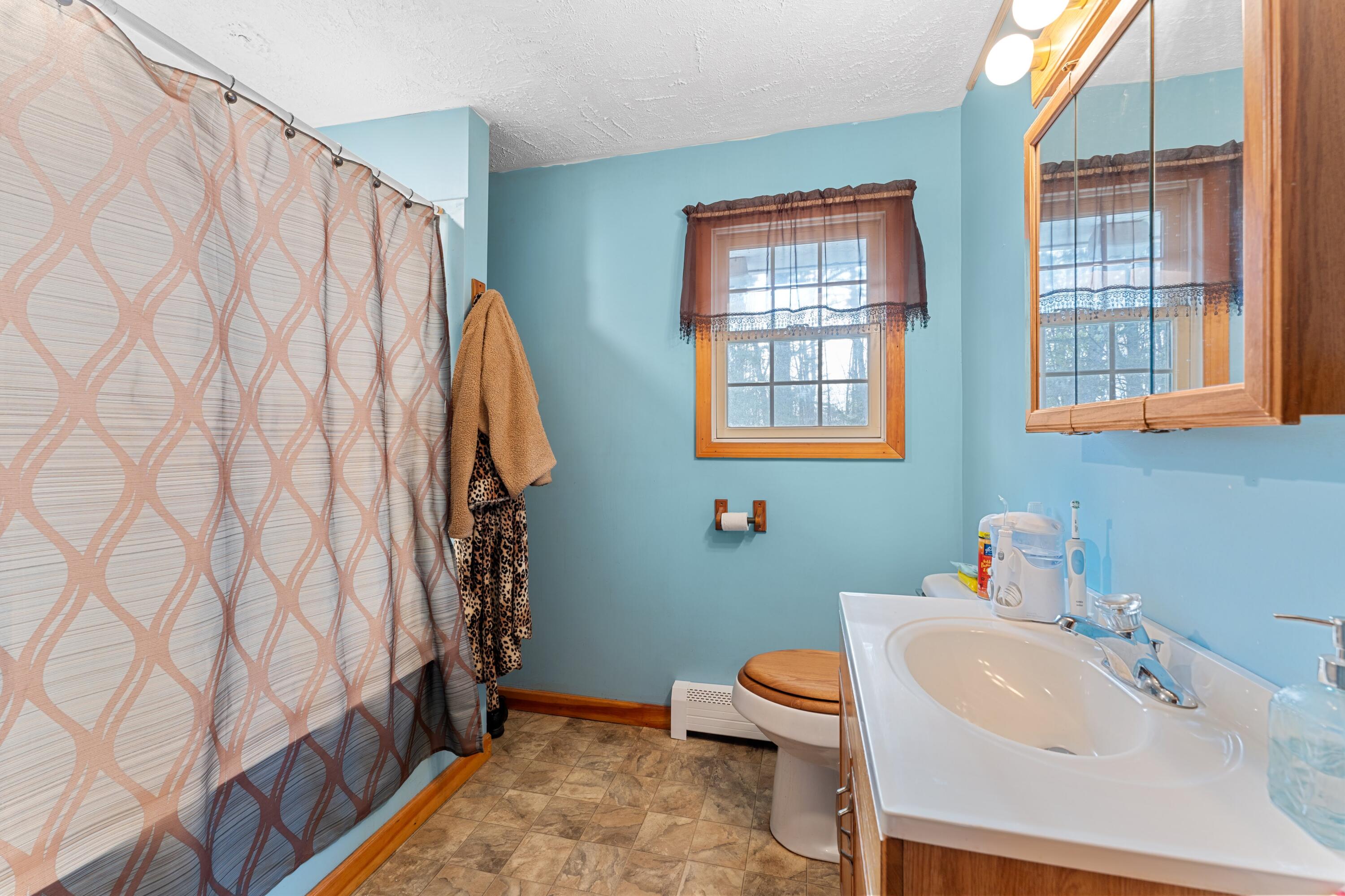 128 Razorville Road Washington, ME 04574 - Photo 12 of 26 DSC06410