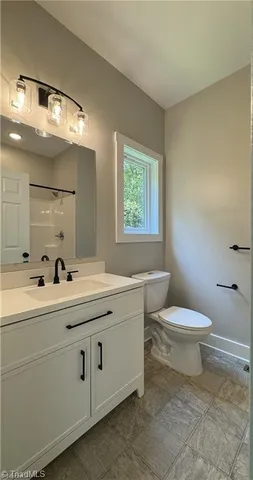 $2,200 | 148 Buena Vista Drive, Pilot Mountain, NC 27041