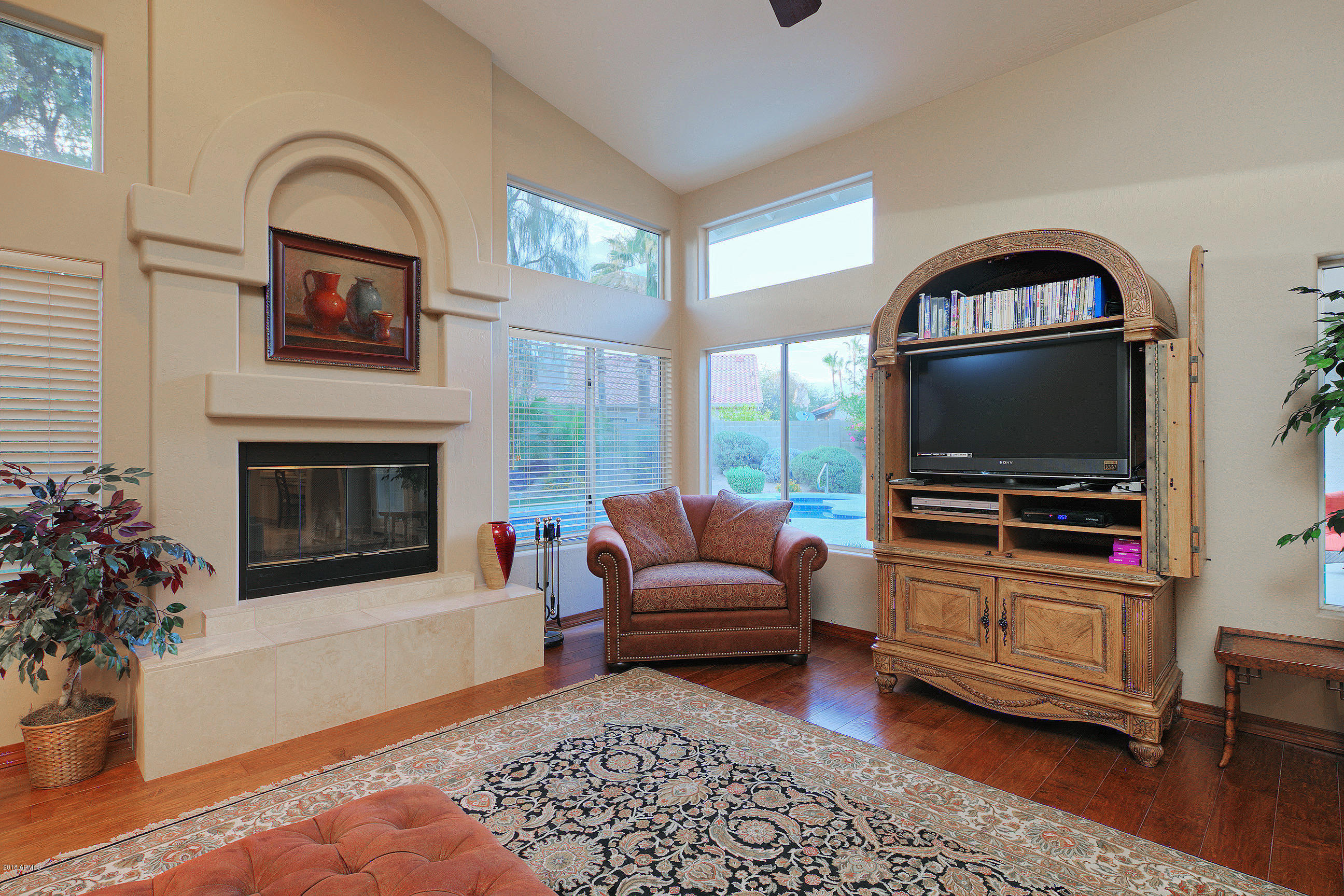 4610 East Hearn Road Phoenix, AZ 85032 - Photo 11 of 31 4610EHearn015