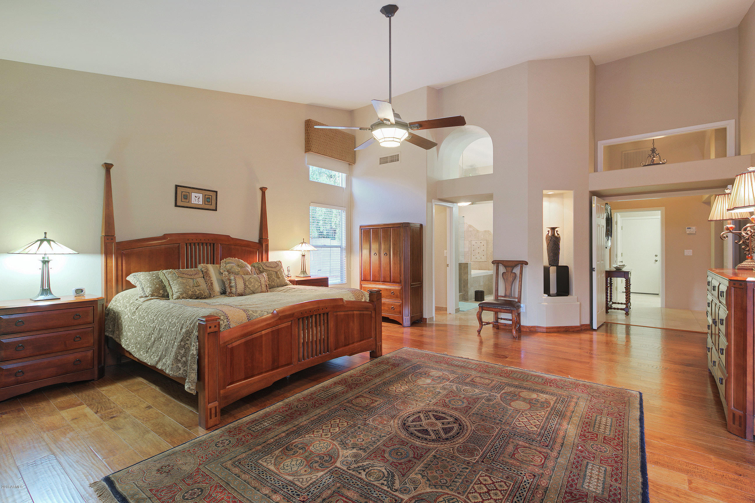 4610 East Hearn Road Phoenix, AZ 85032 - Photo 18 of 31 4610EHearn023