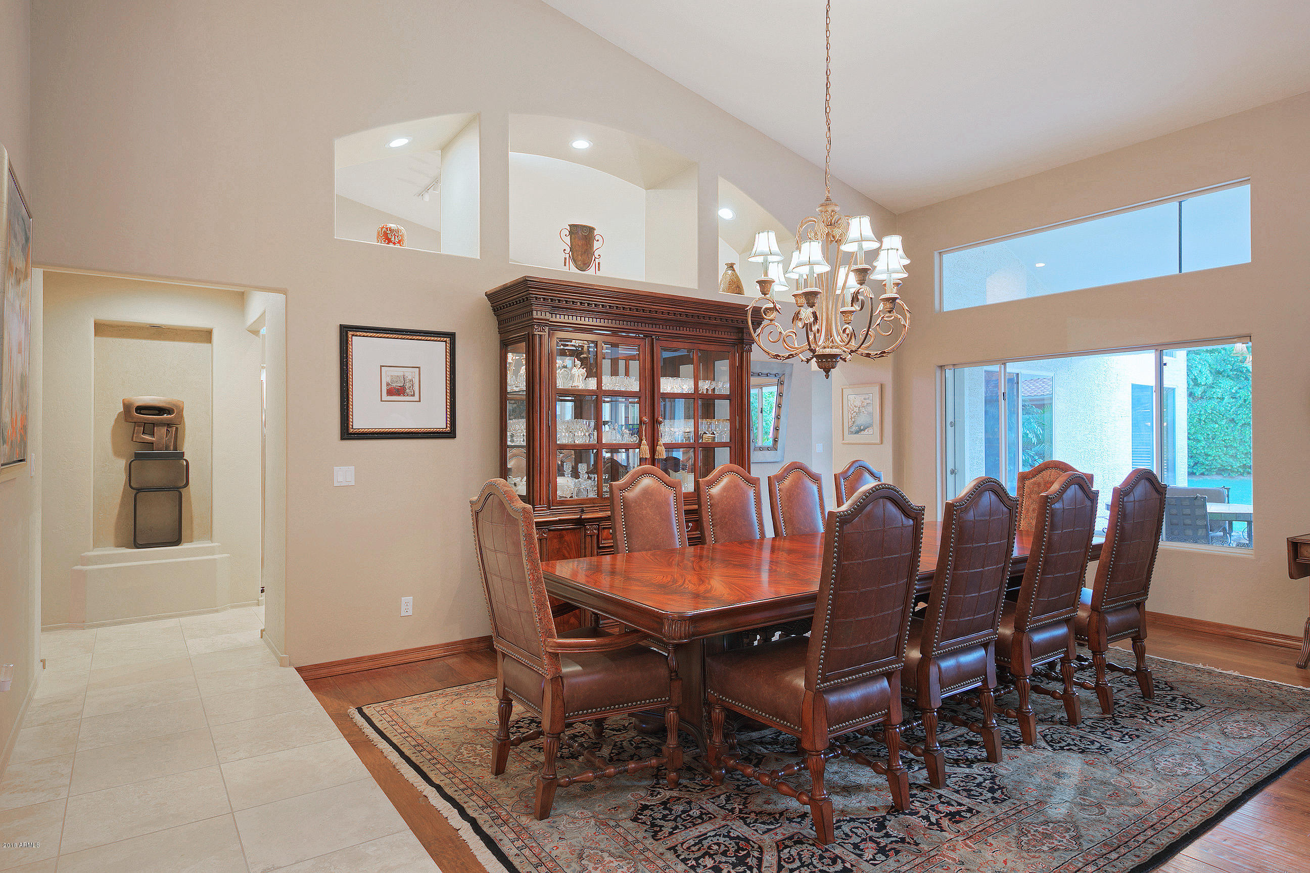 4610 East Hearn Road Phoenix, AZ 85032 - Photo 4 of 31 4610EHearn005