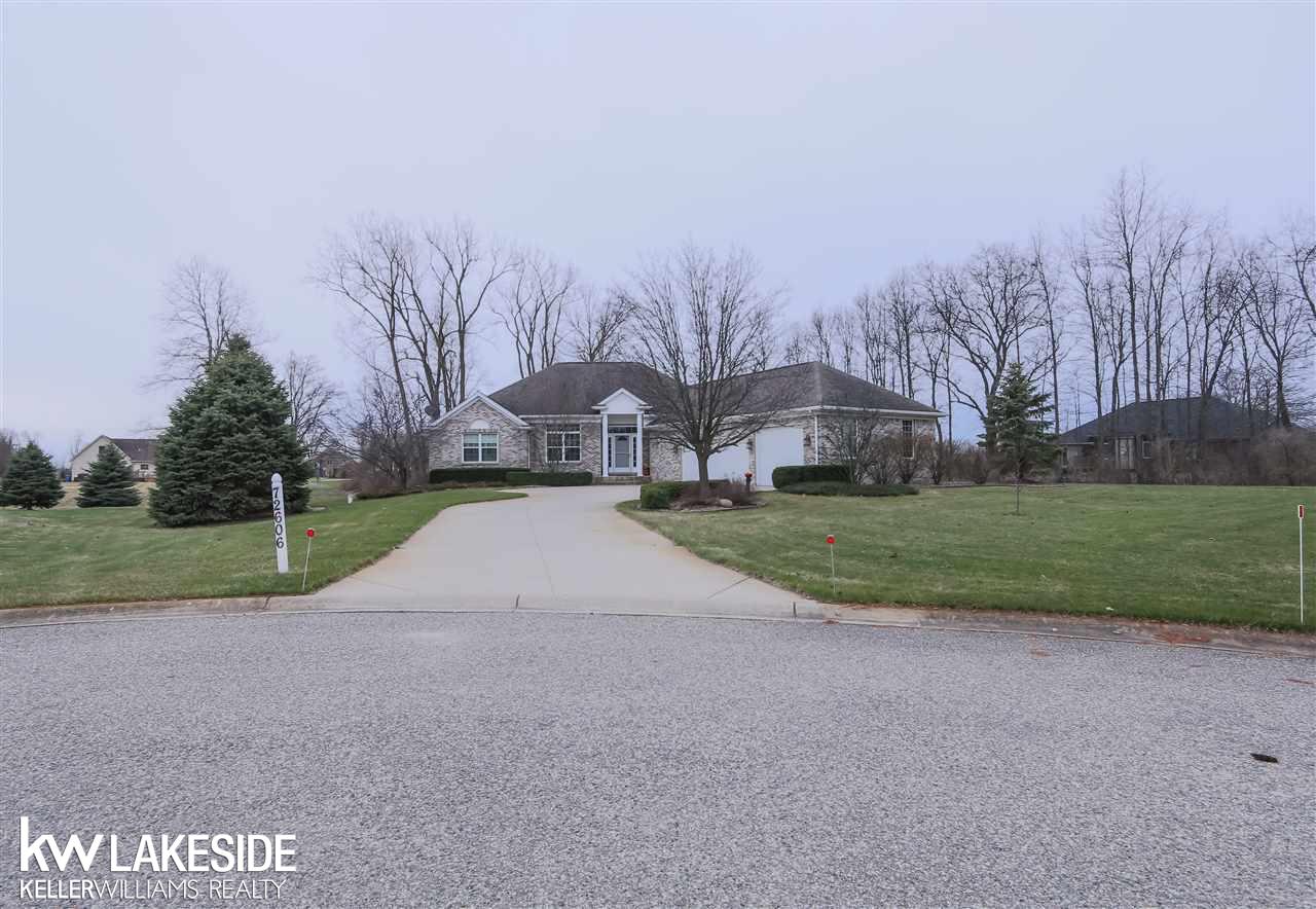 72606 Oxal Point Romeo, MI 48065 - Photo 2 of 41 31371318-1.JPG