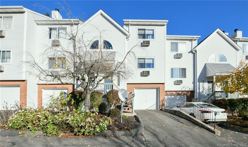 925 Oronoke Road, Unit 36D Waterbury, CT 06708 - Photo 1 of 1 Gallery Image 1