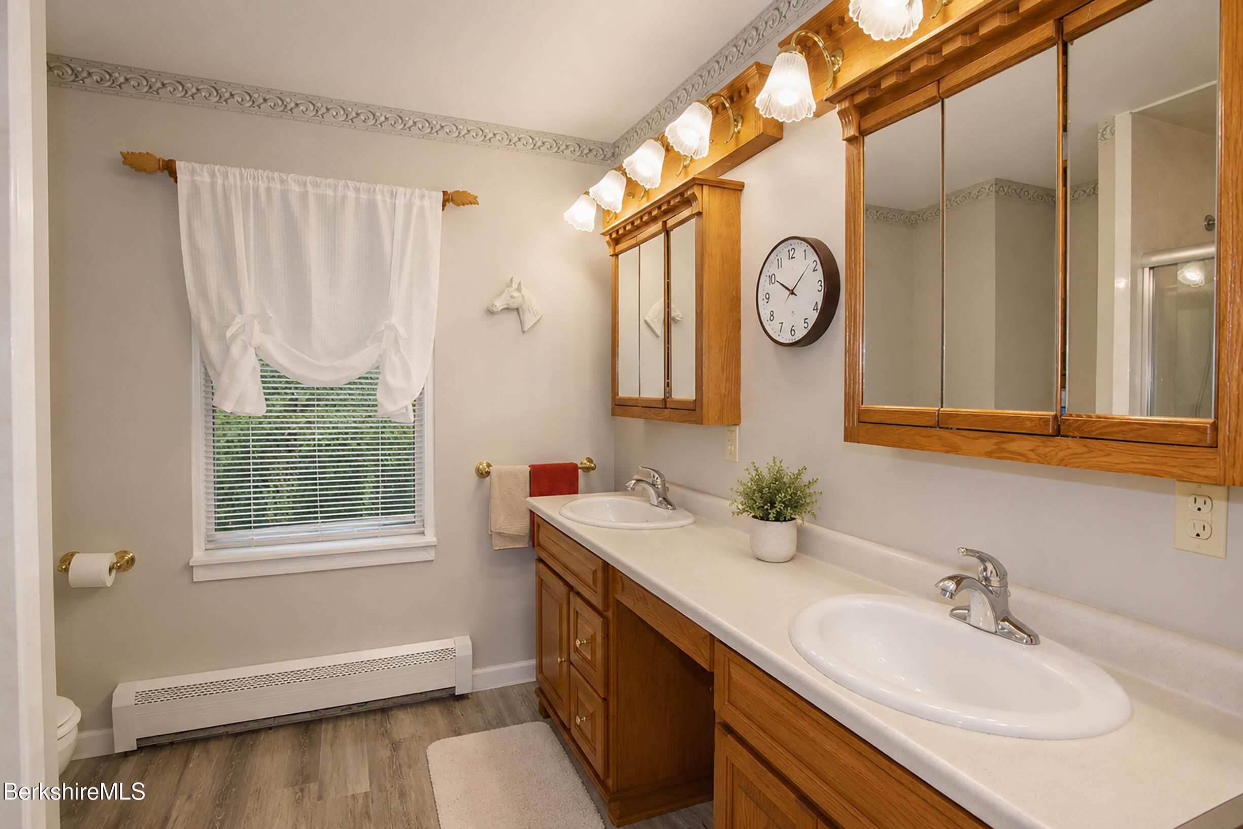 120 North Hoosac Road Williamstown, MA 01267 - Photo 16 of 47 vincentcarusophotography_120NHoosac_2026