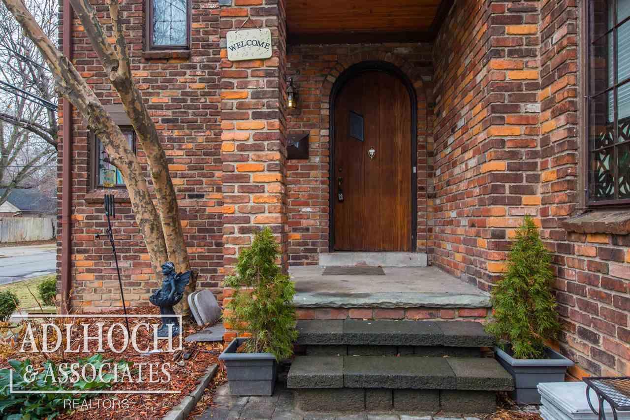 244 Fisher Road Grosse Pointe, MI 48230 - Photo 2 of 32