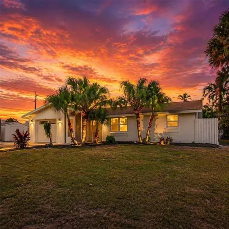 $429,000 | 761 South Venice Boulevard, Venice, FL 34293