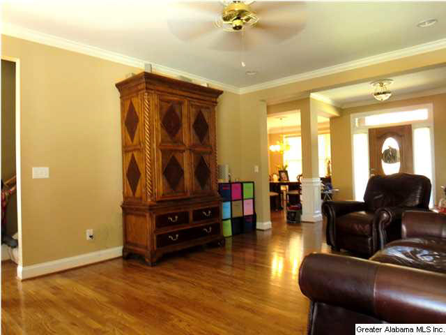 826 Meadow Ridge Lane Birmingham, AL 35242 - Photo 3 of 26