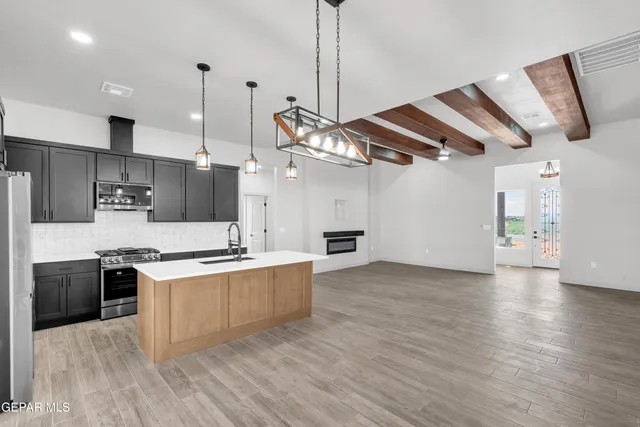 $352,275 | 1417 Kalahari Desert Drive, Chaparral, NM 88081