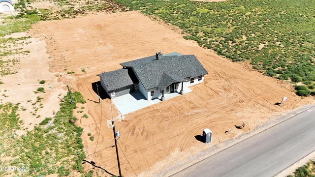 $352,275 | 1417 Kalahari Desert Drive, Chaparral, NM 88081