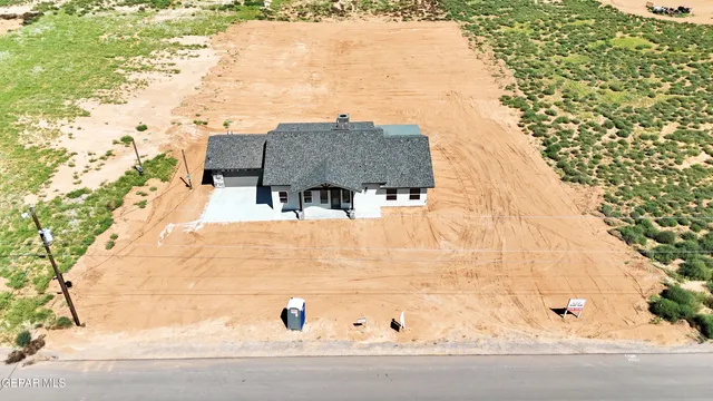 $352,275 | 1417 Kalahari Desert Drive, Chaparral, NM 88081