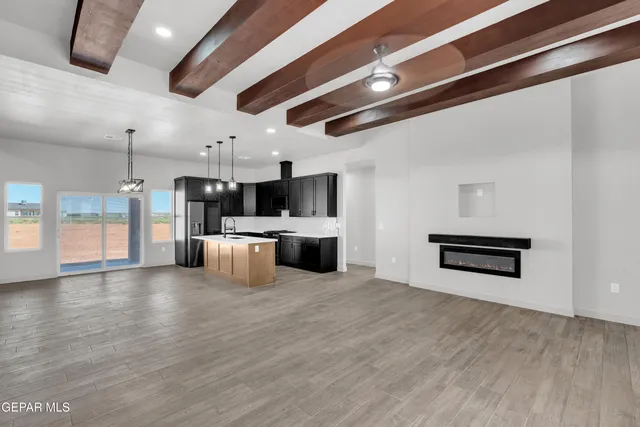 $352,275 | 1417 Kalahari Desert Drive, Chaparral, NM 88081