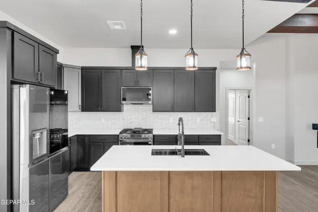 $352,275 | 1417 Kalahari Desert Drive, Chaparral, NM 88081