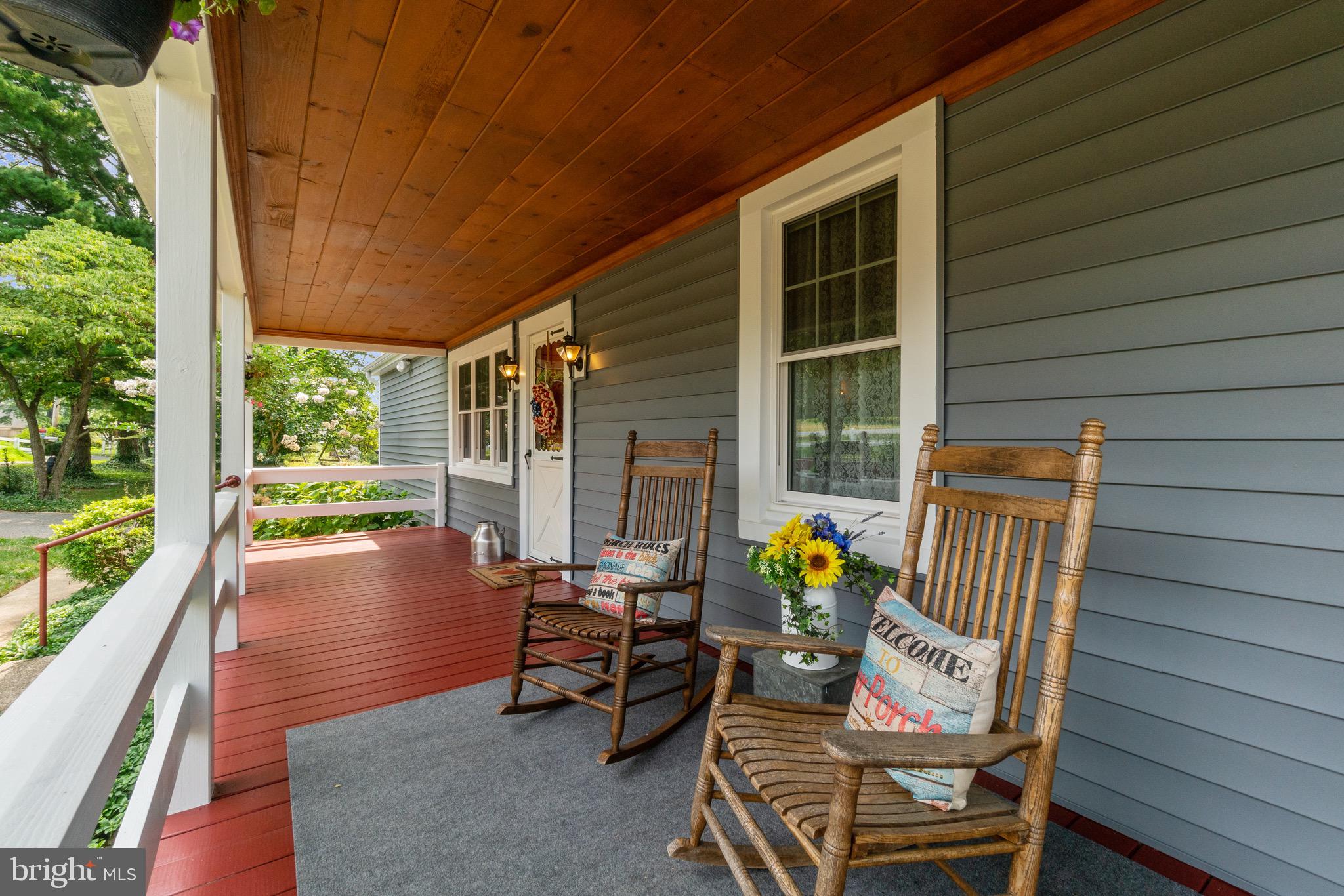 2017 Drummond Road Baltimore, MD 21228 - Photo 10 of 50 Nothing better then your own covered porch