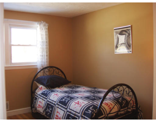 36 Dean Road Wayland, MA 01778 - Photo 15 of 24 Gallery Image 15