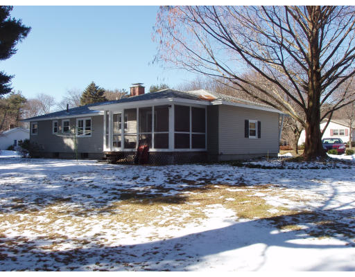 36 Dean Road Wayland, MA 01778 - Photo 4 of 24 Gallery Image 4