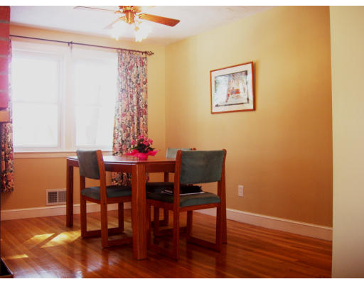 36 Dean Road Wayland, MA 01778 - Photo 7 of 24 Gallery Image 7