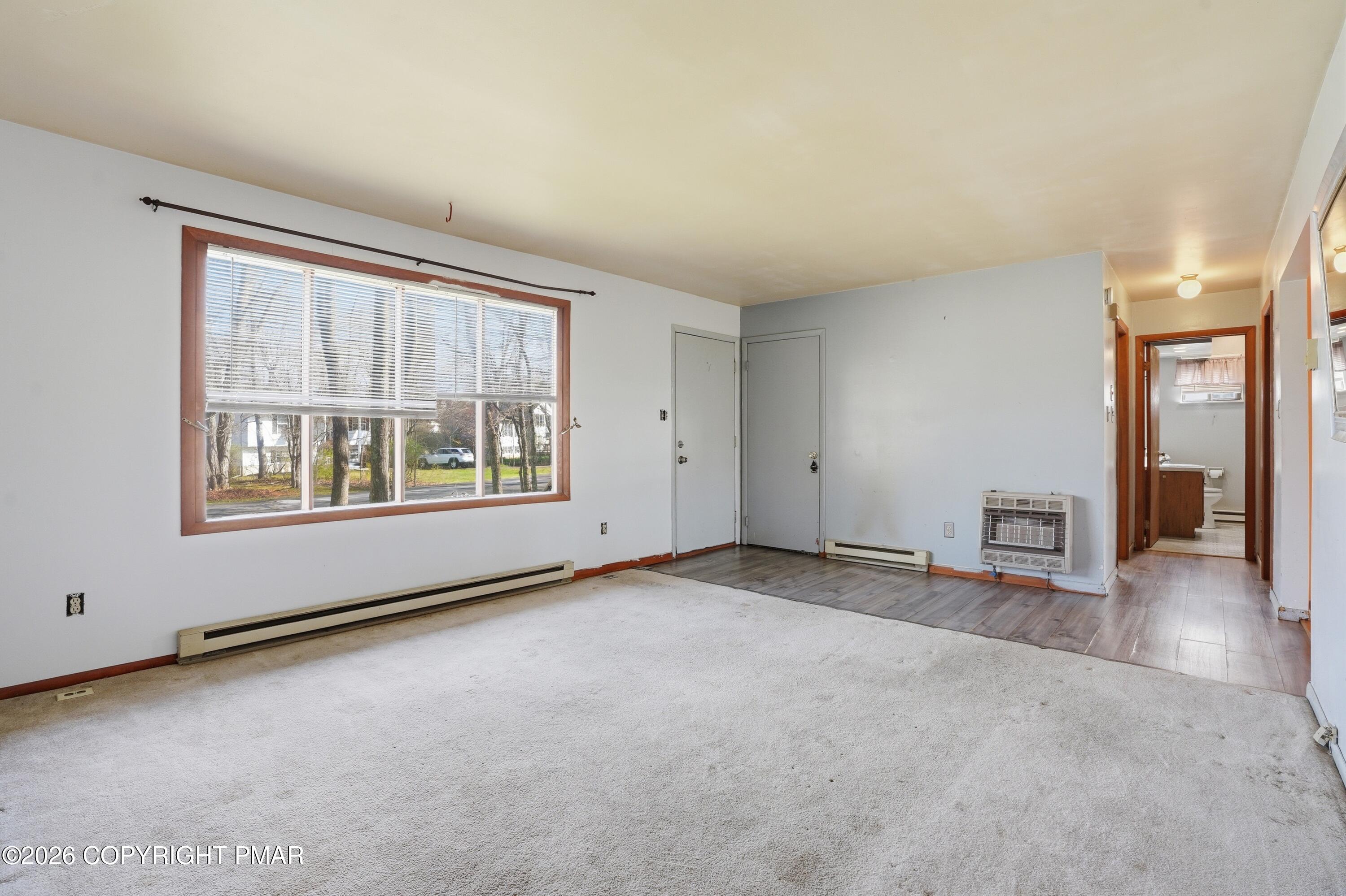 5040 Pine Ridge Road East Stroudsburg, PA 18302 - Photo 11 of 32 12-009_DSC00068