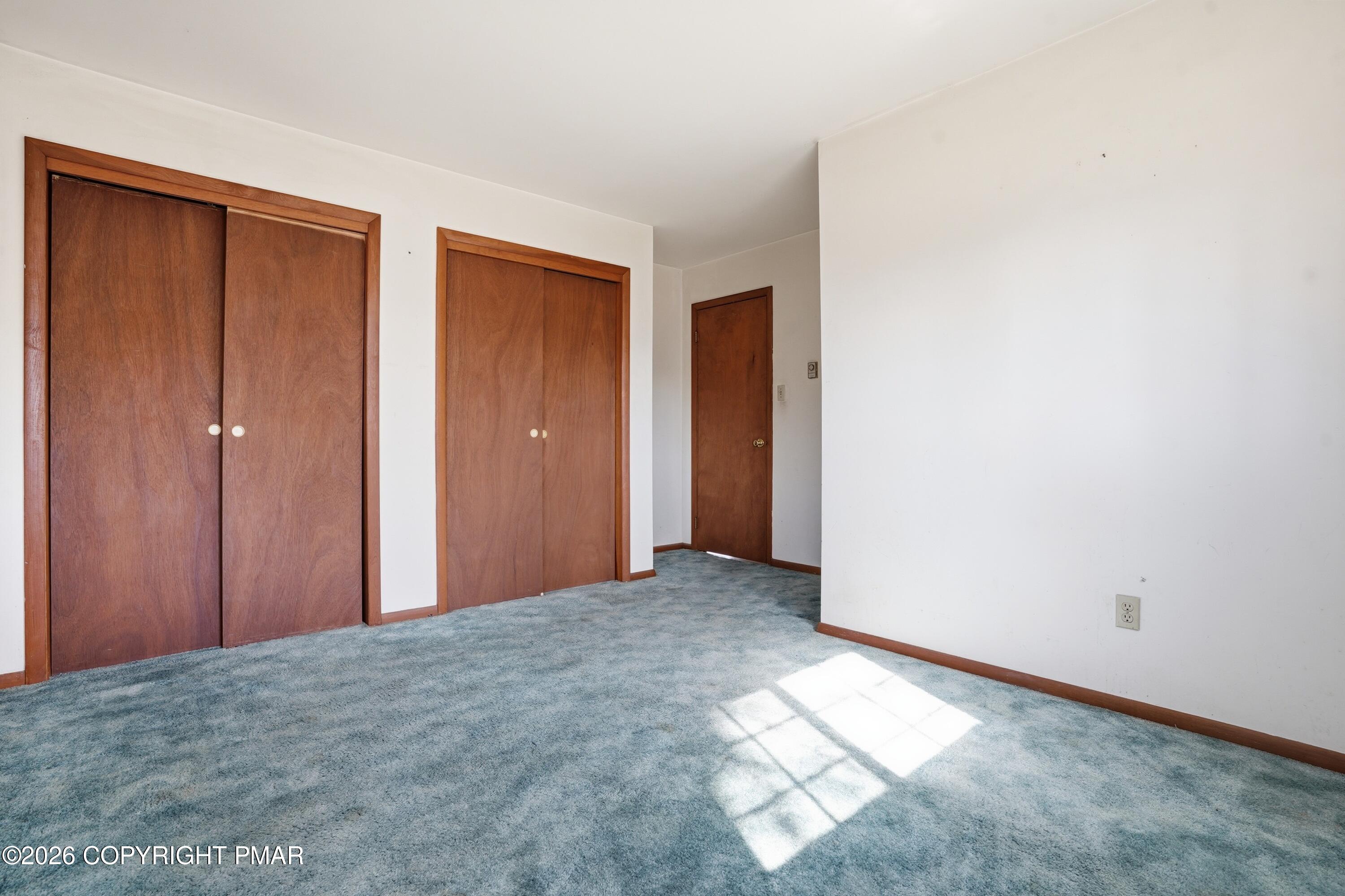 5040 Pine Ridge Road East Stroudsburg, PA 18302 - Photo 15 of 32 31-023_DSC00098