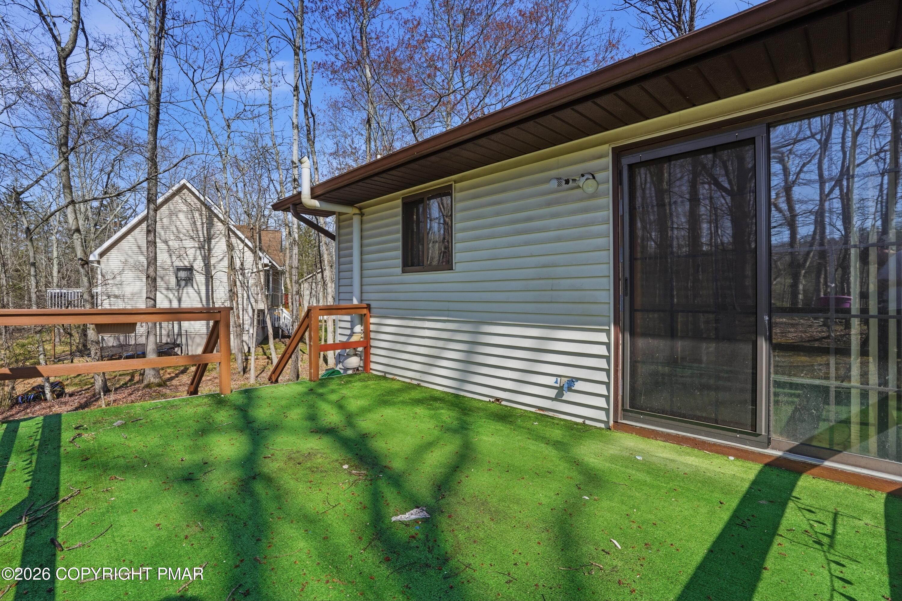 5040 Pine Ridge Road East Stroudsburg, PA 18302 - Photo 25 of 32 50-036_DSC00110