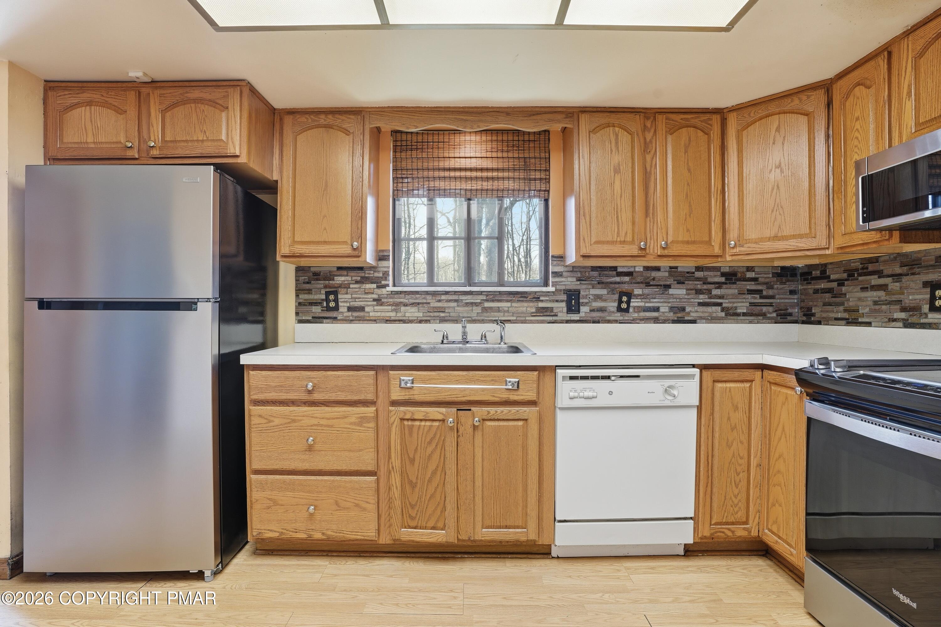 5040 Pine Ridge Road East Stroudsburg, PA 18302 - Photo 3 of 32 21-011_DSC00023