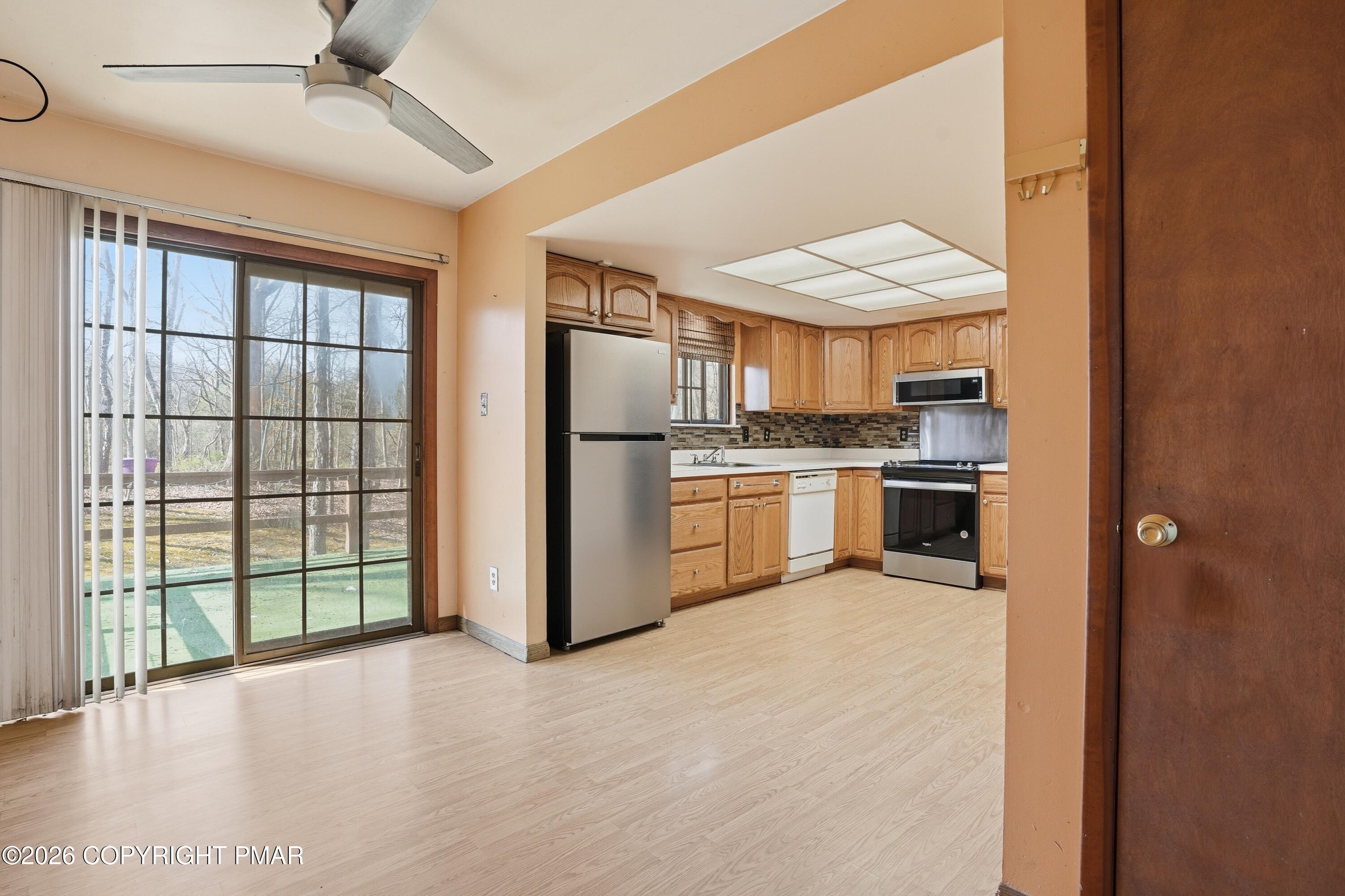 5040 Pine Ridge Road East Stroudsburg, PA 18302 - Photo 7 of 32 15-017_DSC00047