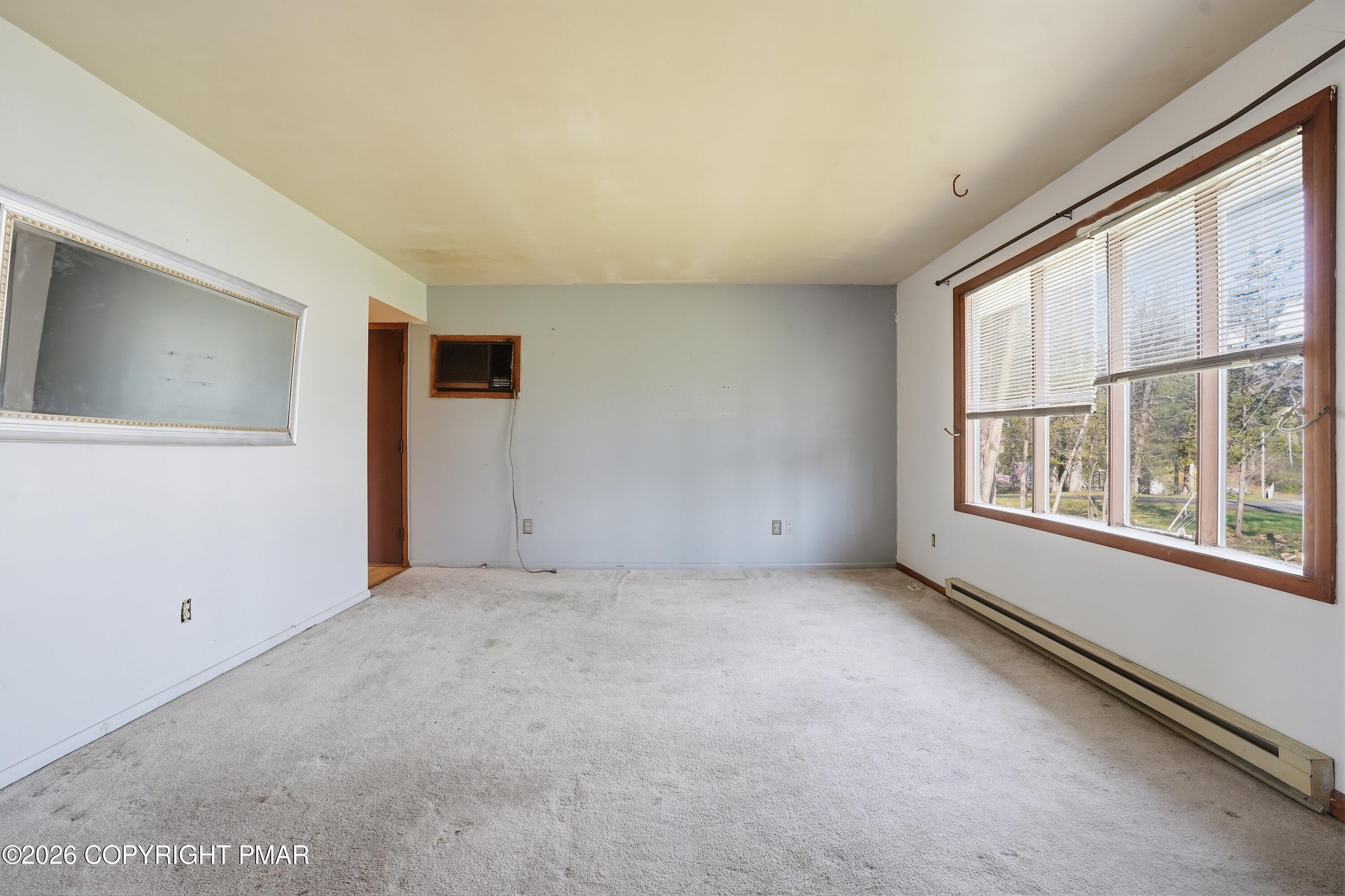 5040 Pine Ridge Road East Stroudsburg, PA 18302 - Photo 10 of 32 10-018_DSC00059