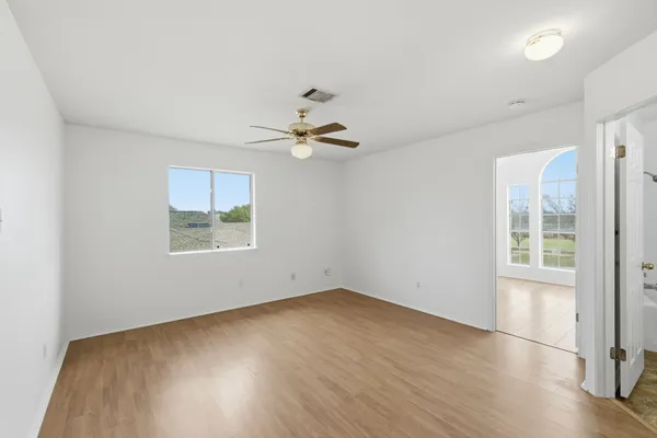 $2,295 | 2912 Settlement Drive, Round Rock, TX 78665