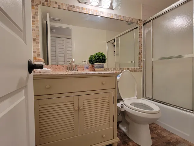 $1,799 | 1340 Northeast 28th Avenue, Unit 137, Pompano Beach, FL 33062