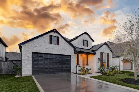 $525,000 | 30246 Gold Finch Place, Fulshear, TX 77441