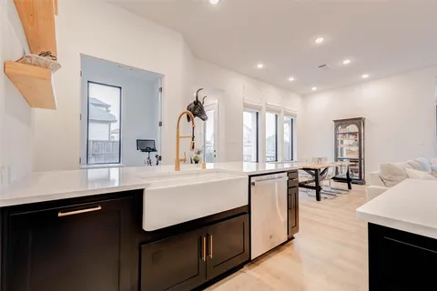 $525,000 | 30246 Gold Finch Place, Fulshear, TX 77441