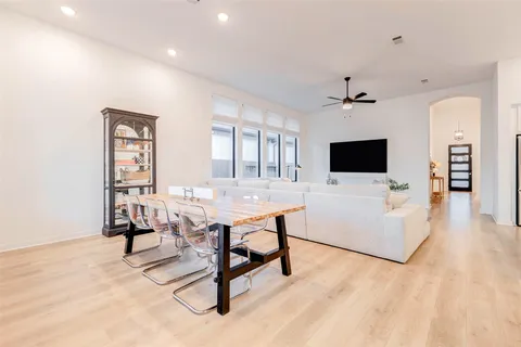 $525,000 | 30246 Gold Finch Place, Fulshear, TX 77441