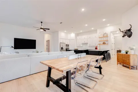 $525,000 | 30246 Gold Finch Place, Fulshear, TX 77441