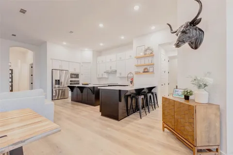 $525,000 | 30246 Gold Finch Place, Fulshear, TX 77441