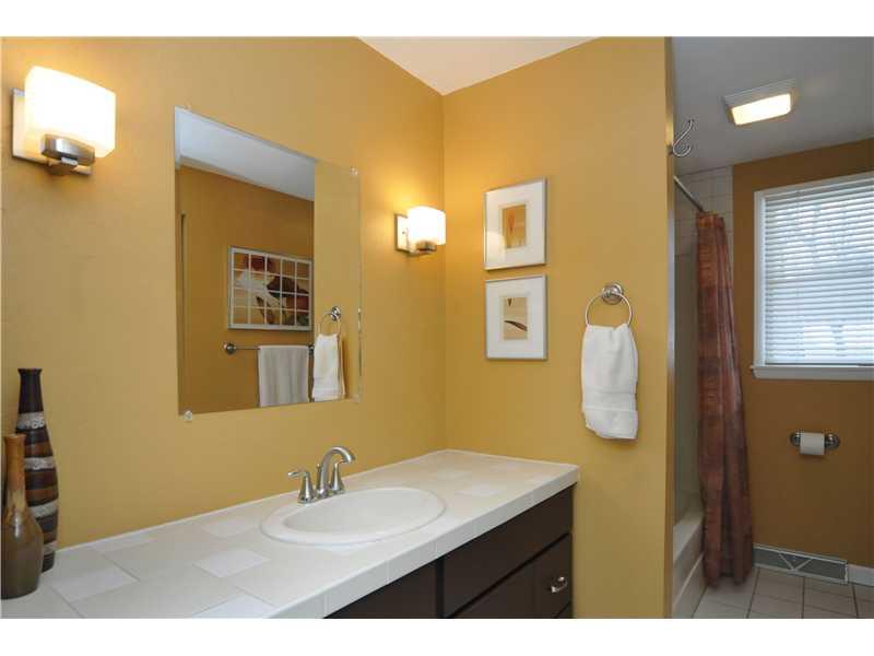 202 Brookside Road Economy, PA 15005 - Photo 16 of 25 Full Bath. Main bath room upper level with storage