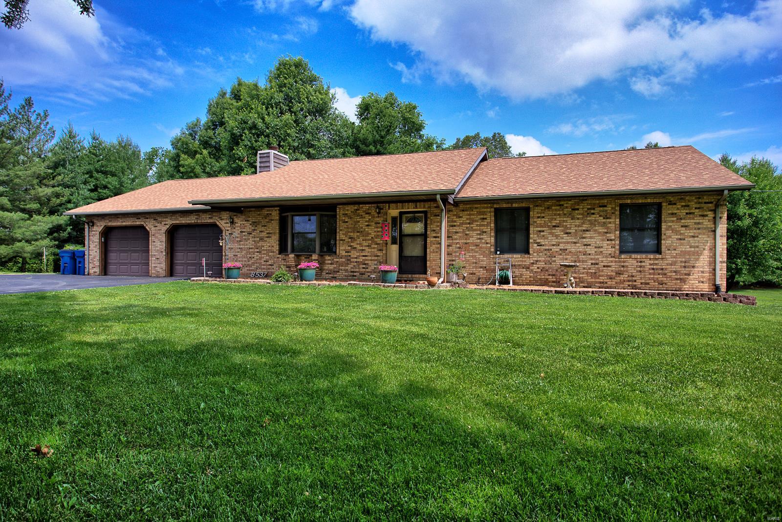 8537 East Kirsch Road Troy, IL 62294 - Photo 41 of 57