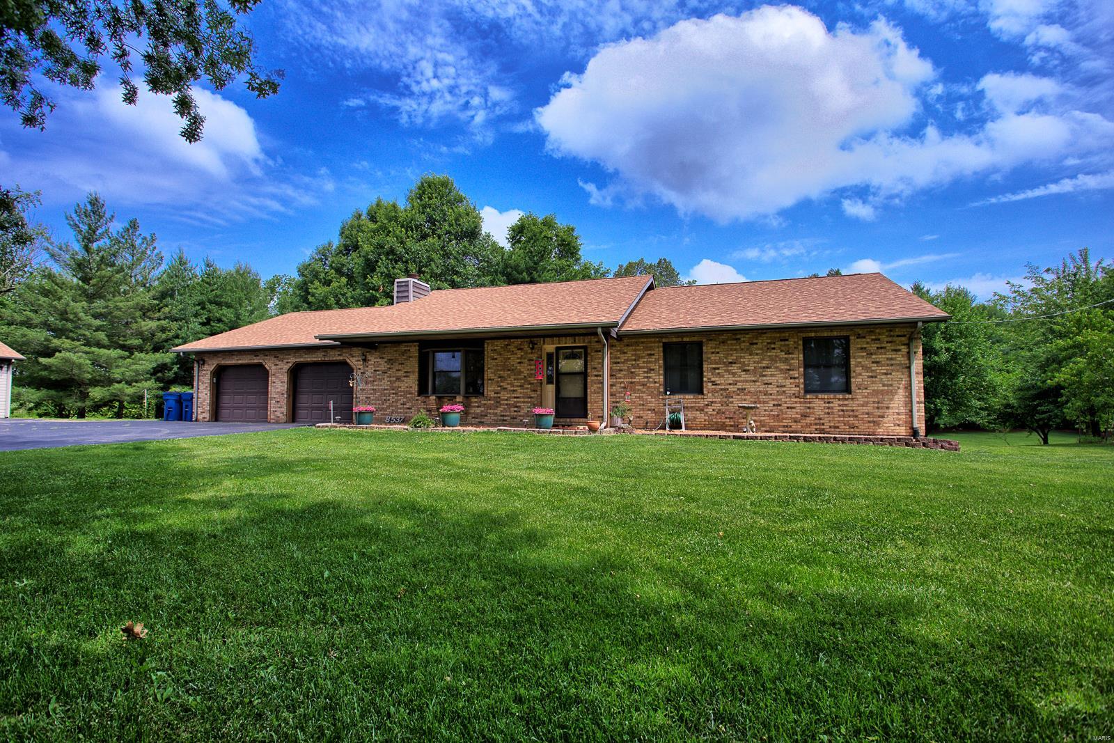 8537 East Kirsch Road Troy, IL 62294 - Photo 42 of 57