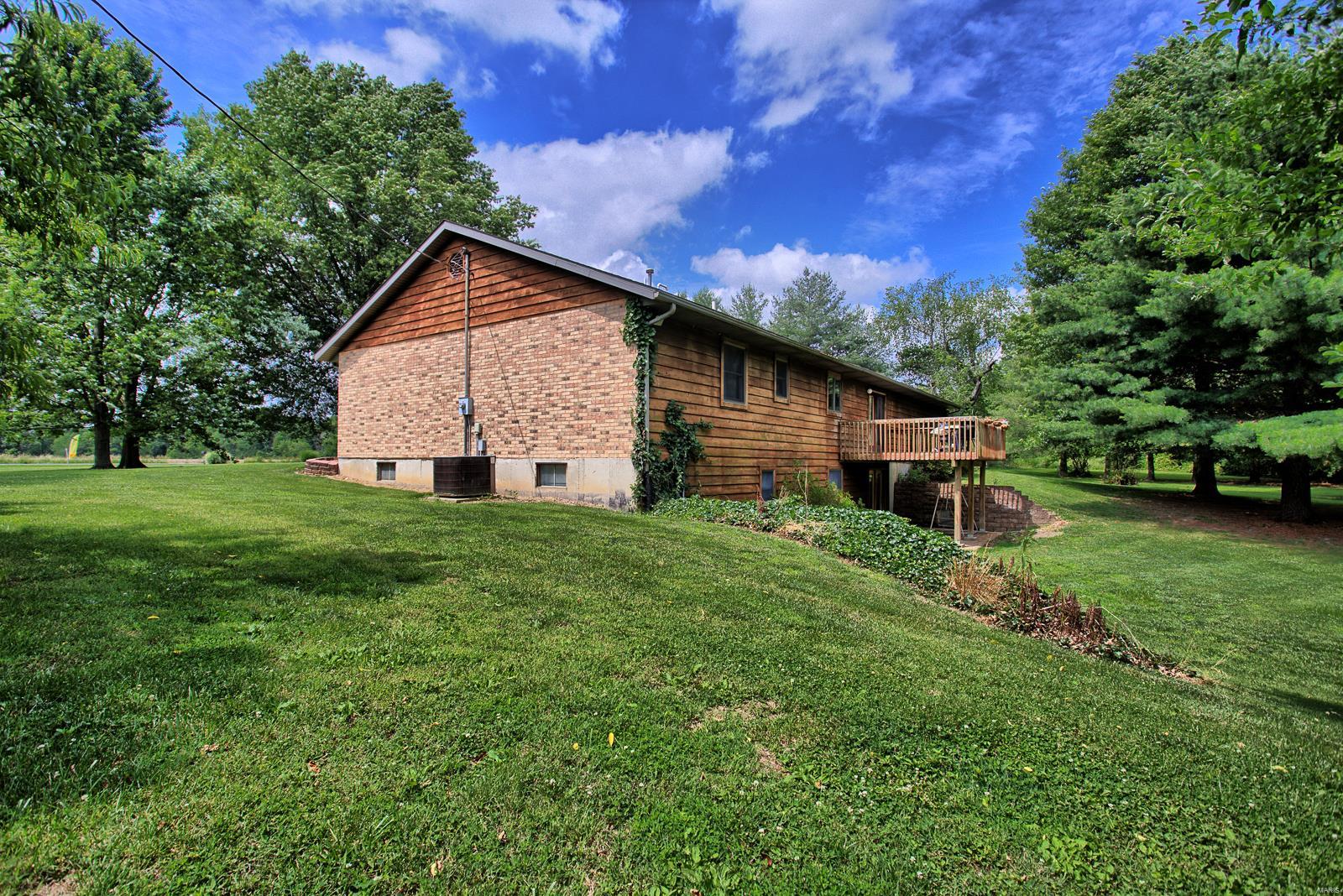 8537 East Kirsch Road Troy, IL 62294 - Photo 49 of 57